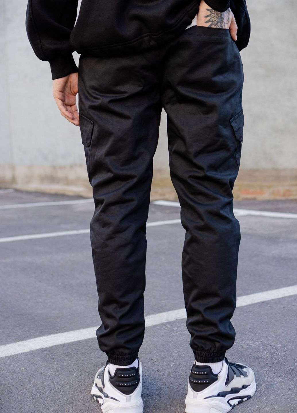 Черные кэжуал демисезонные карго брюки Without