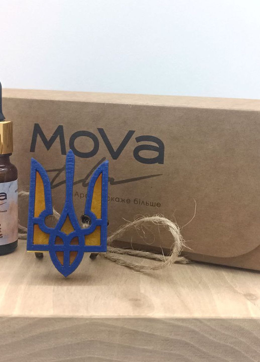 Набір для авто Mova Tila Аbsolute freshness - Подарунковий набір в картонній упаковці Be Craft (264829301)