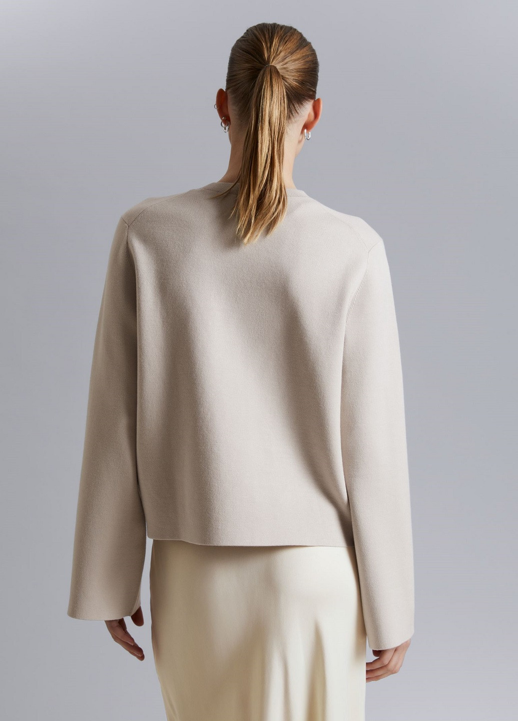 Світло-бежевий демісезонний светр H&M