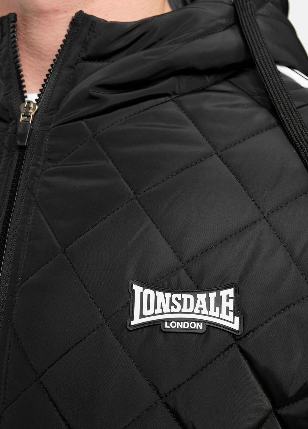 Чорна куртка Lonsdale ARNIPOL