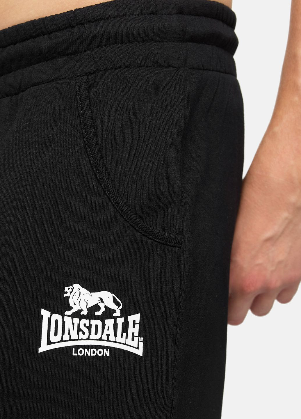 Черные кэжуал брюки Lonsdale