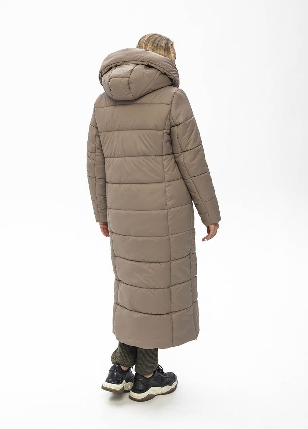 Бежевая зимняя куртка-пальто с капюшоном агата MioRichi