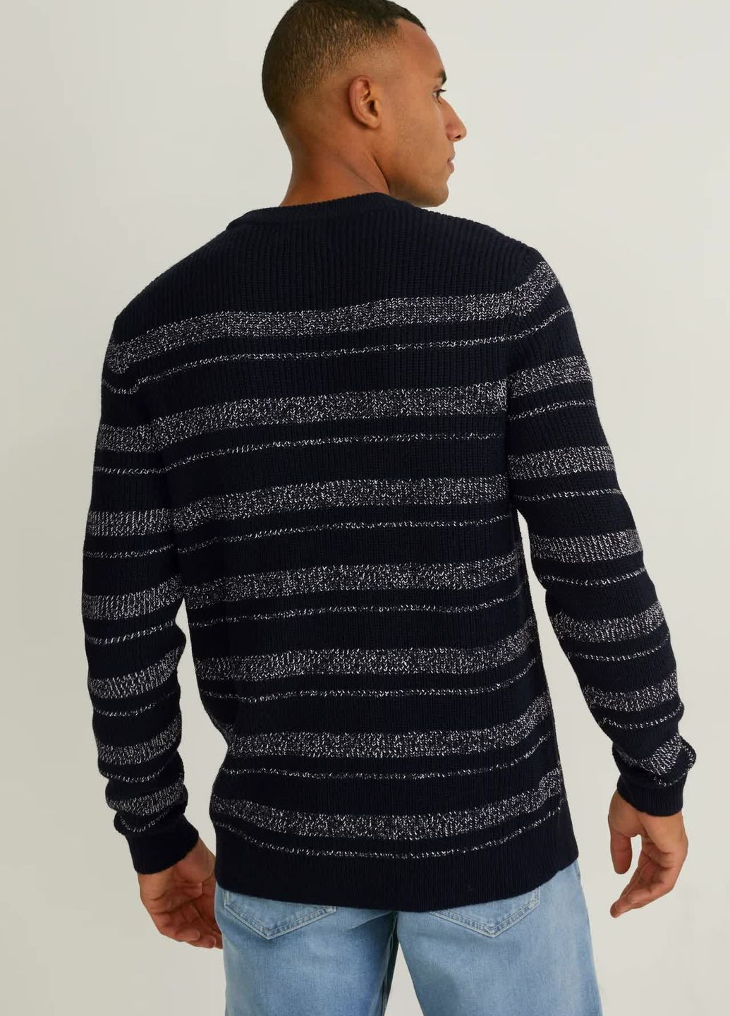 Темно-синій демісезонний светр в складі з вовною C&A