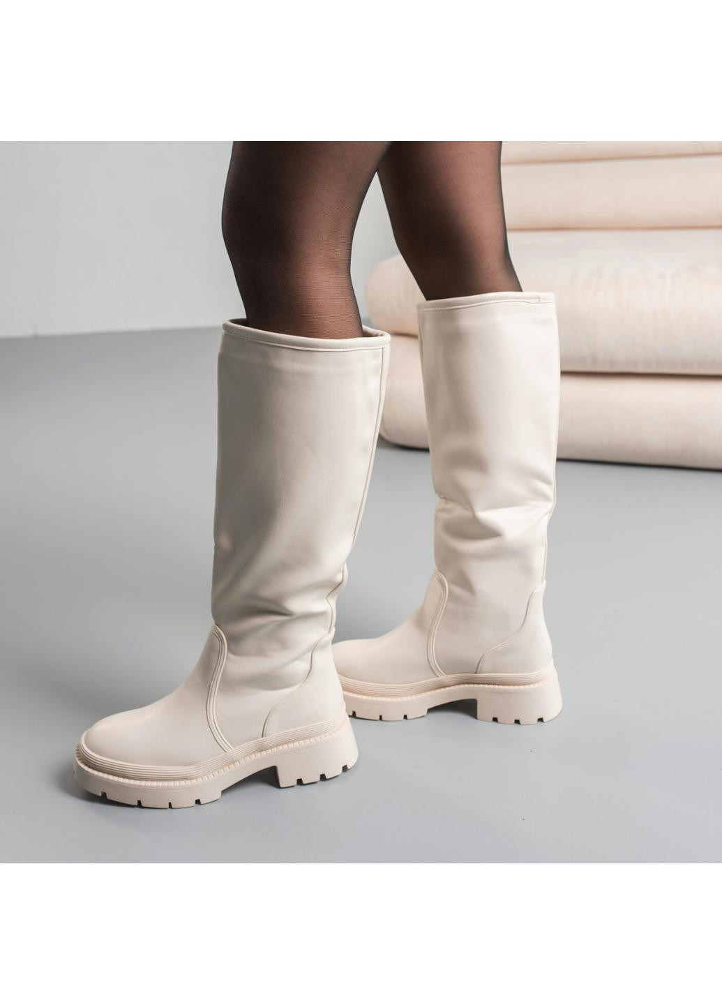 Осенние сапоги женские wilma 3871 235 молочный Fashion