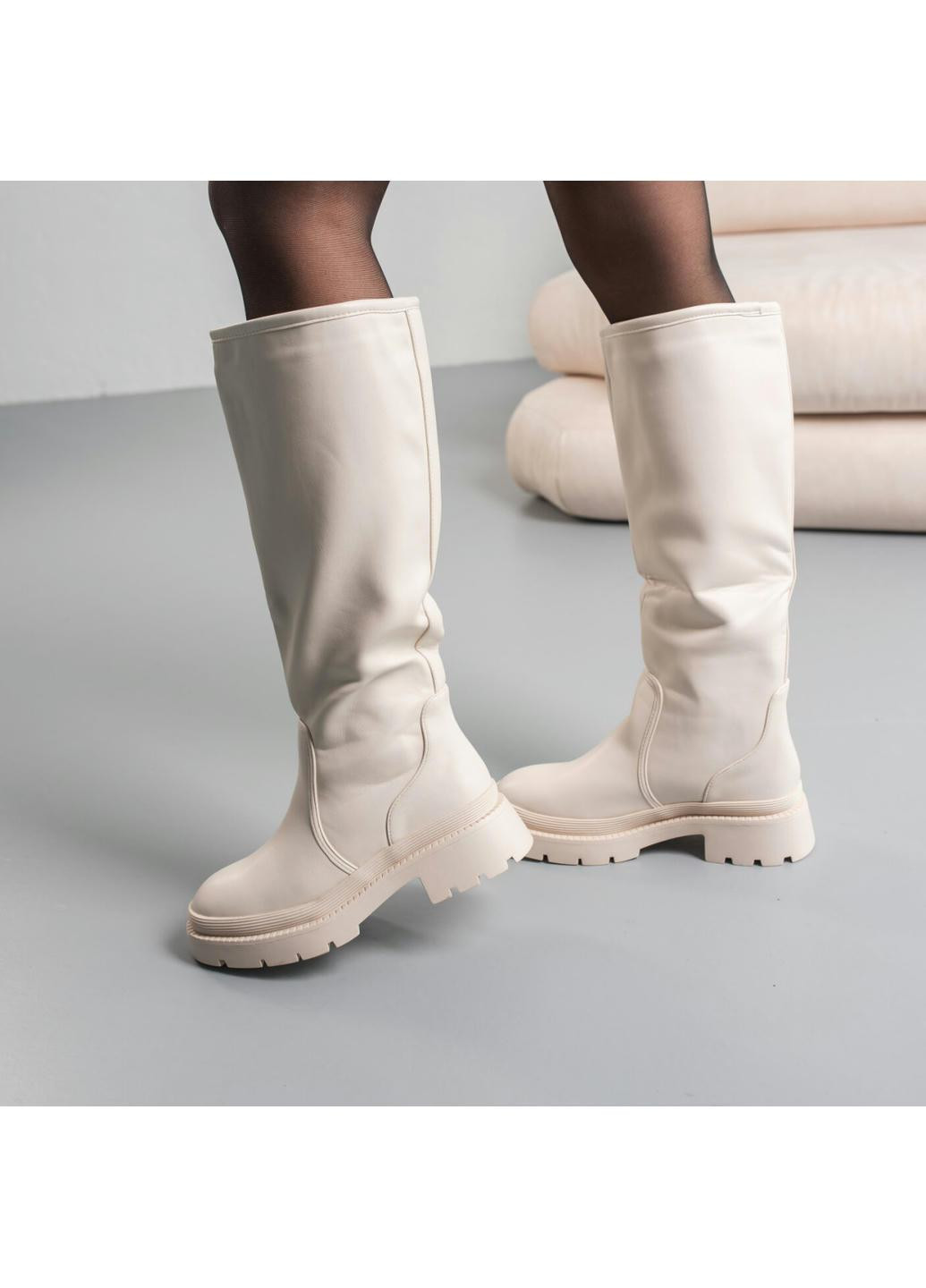 Осенние сапоги женские wilma 3871 235 молочный Fashion