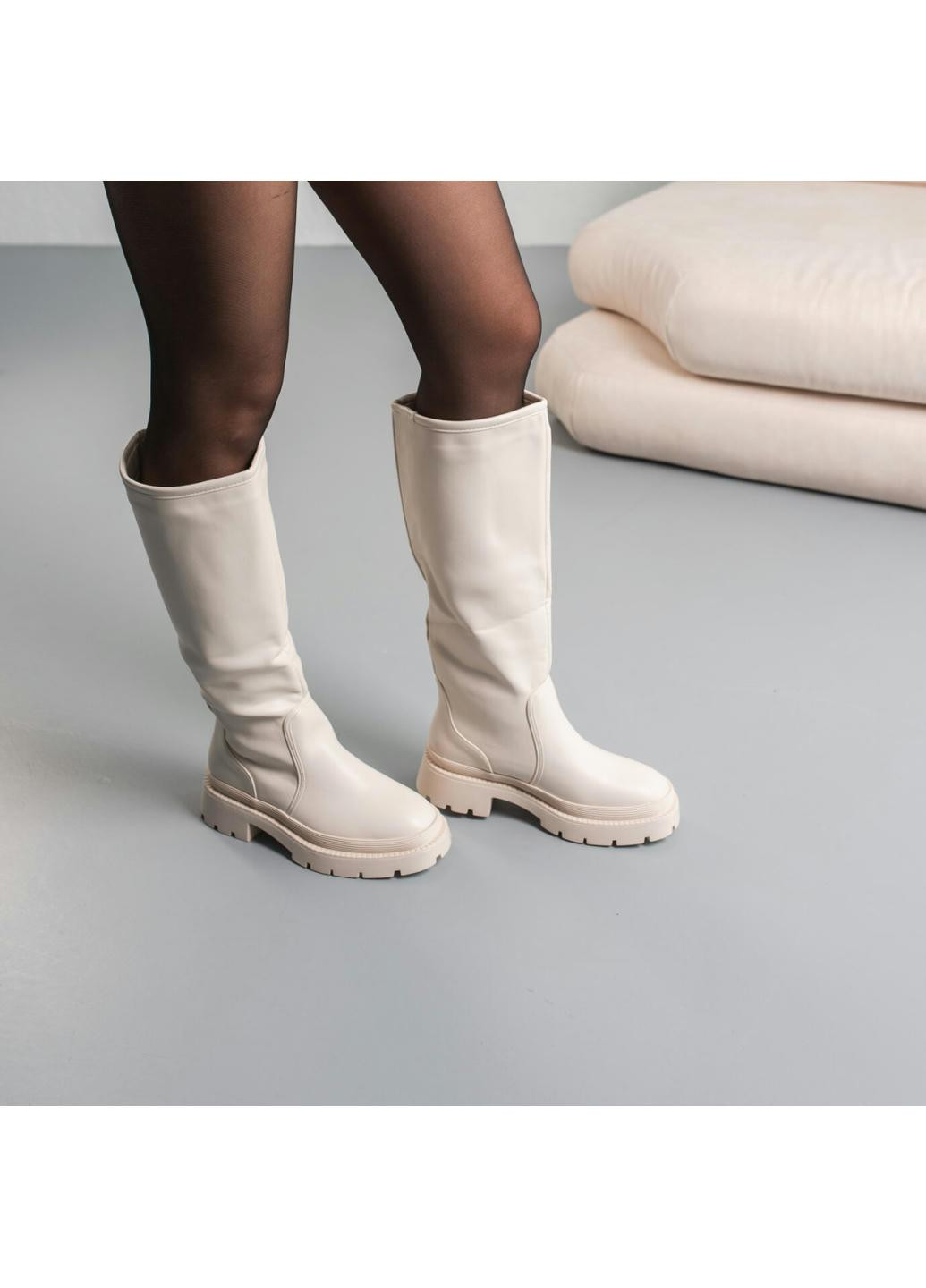 Осенние сапоги женские wilma 3871 235 молочный Fashion