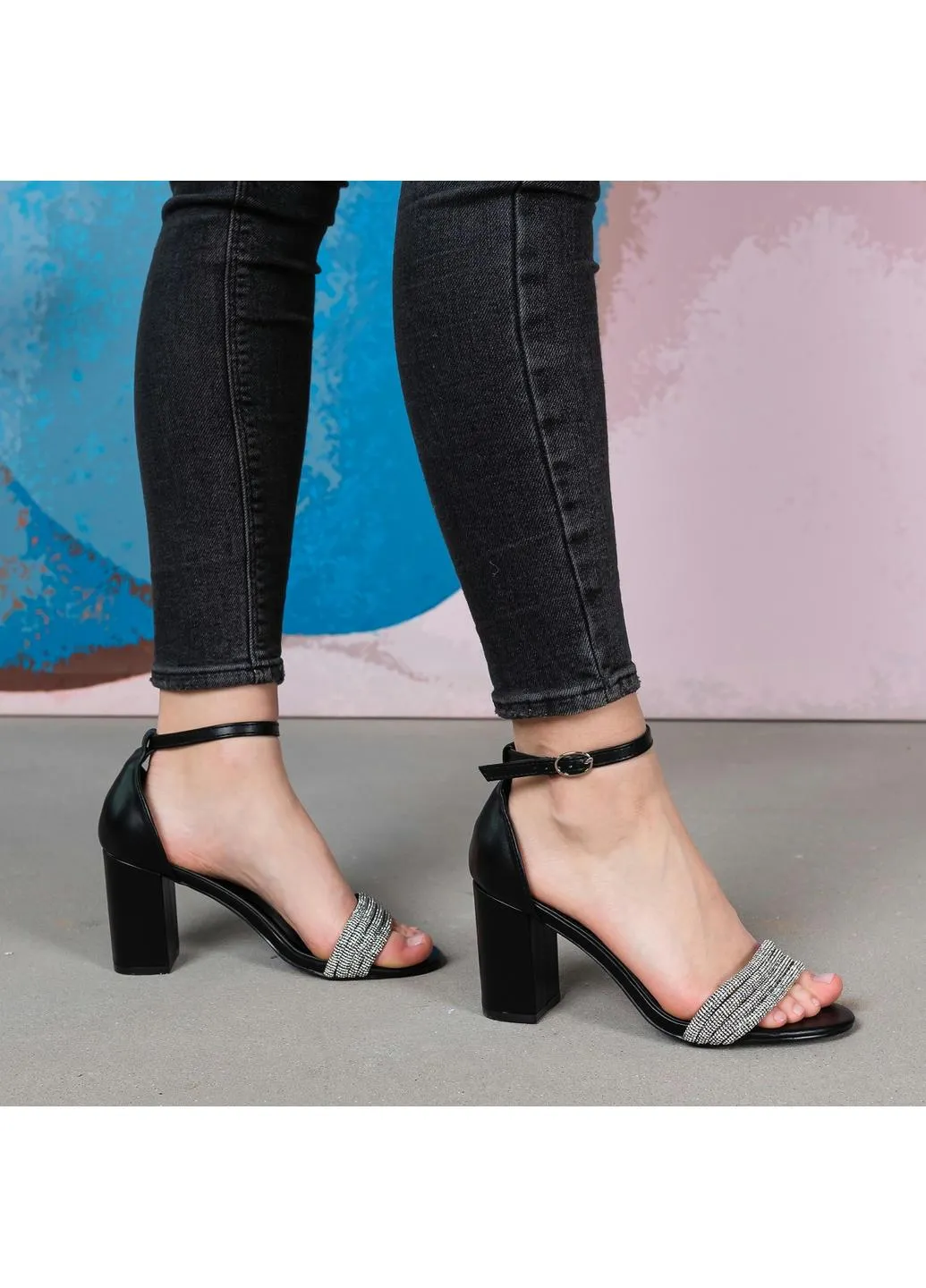 Жіночі босоніжки Felicia 3961 25 Чорний Fashion (265391563)