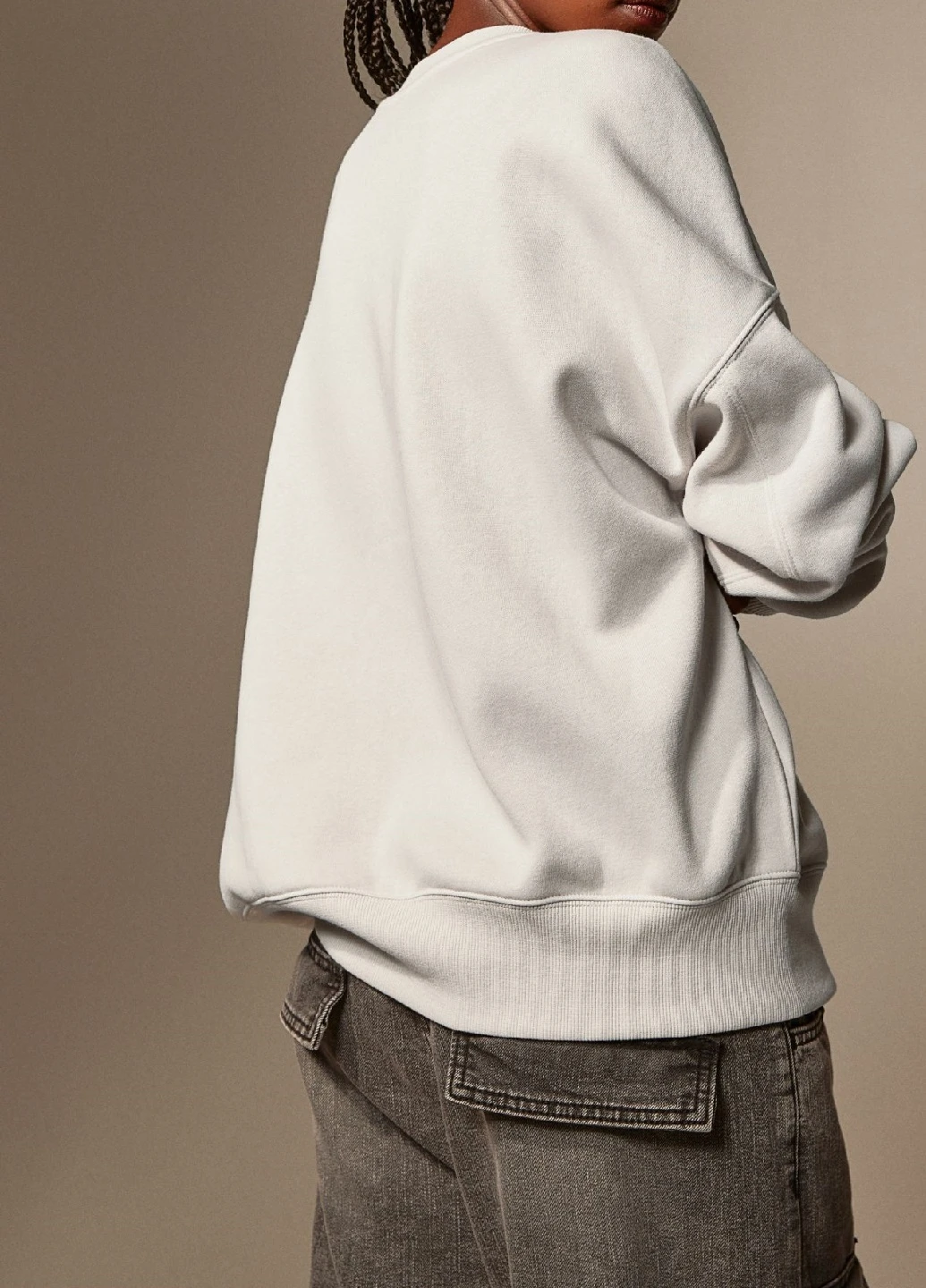 Світло-сірий світшот H&M напис (265525800)