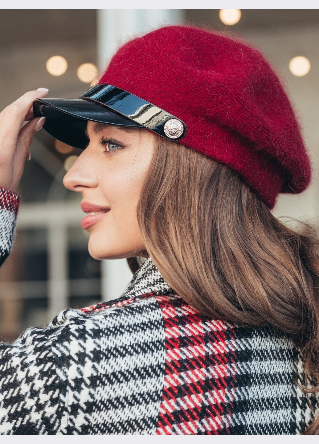 бордова кепка з сумішової вовни з глянцевим козирком Dressa (266622380)