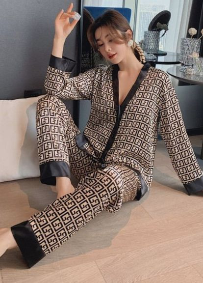 Бежева всесезон жіноча піжама костюм фемме diaonana розмір m 44 бежевий No Brand