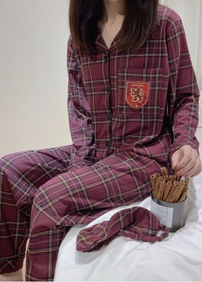 Бордовая всесезон пижама гарри поттер факультет гриффиндор размер l 50 бордовый в клетку No Brand