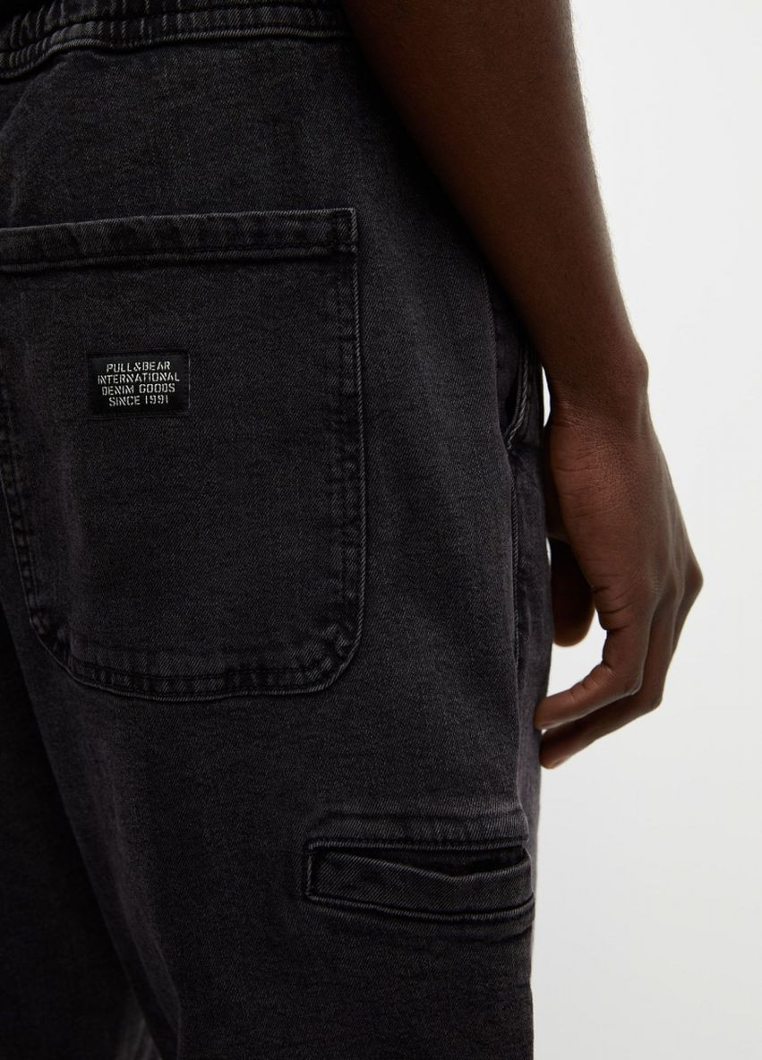 Черные демисезонные джинси джогер 4683 518 black Pull & Bear