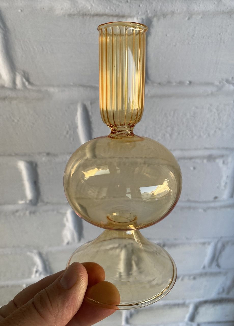 Підсвічник святковий REMY-DEСOR скляний Чері жовтого кольору для тонкої свічки висота 16 см декор для дому REMY-DECOR (266345112)