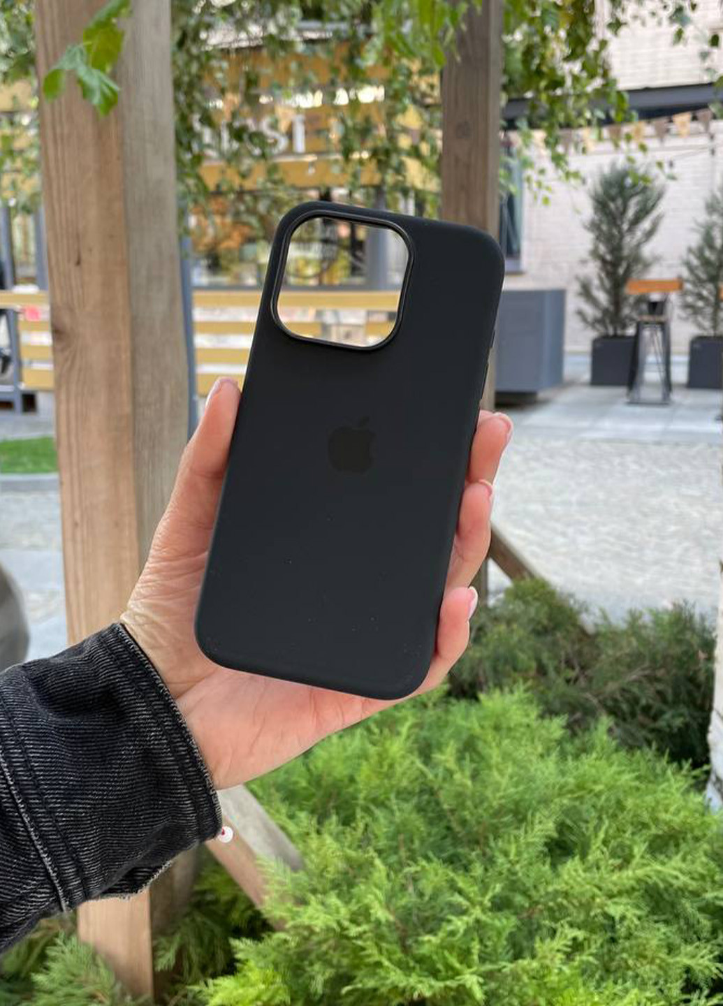 Чехол Silicone Case MagSafe iPhone 15 Plus Black No Brand (266423722)