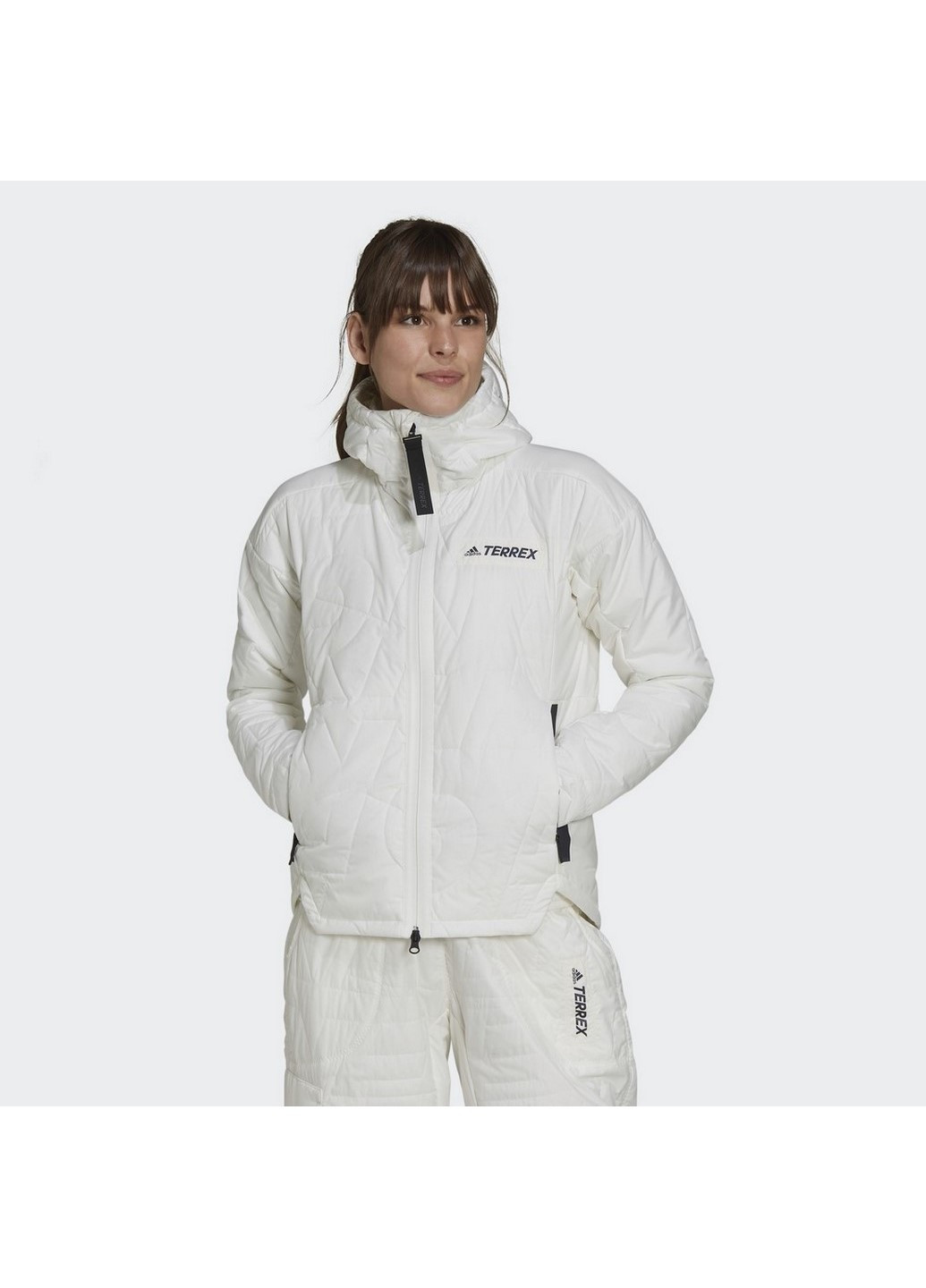 Белая зимняя женская утепленная куртка w txms primahdj gq3676 adidas