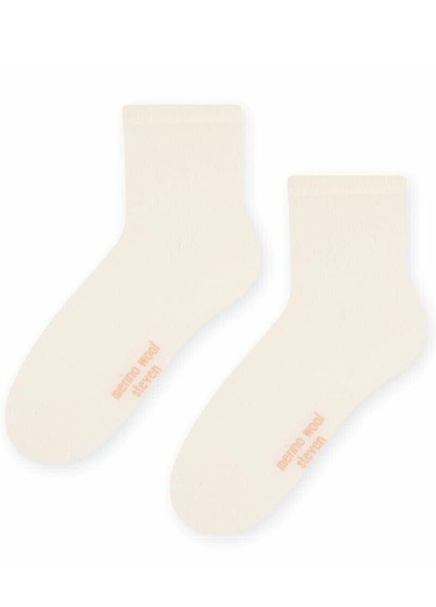 Молочные носки из шерсти мериноса 130/003 Steven однотонные (266699075)