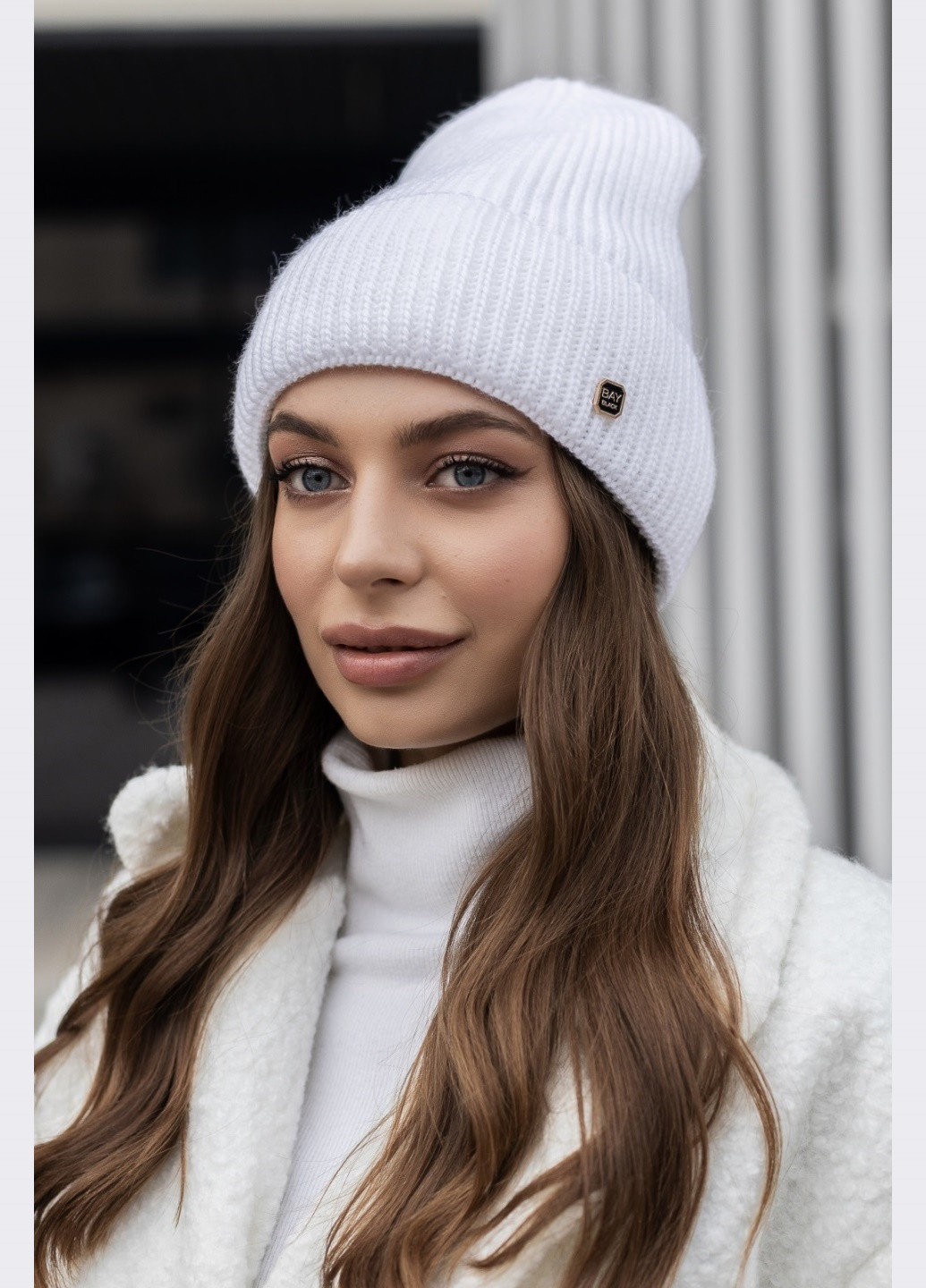 шапка-біні білого кольору без утеплювача Dressa (266622335)