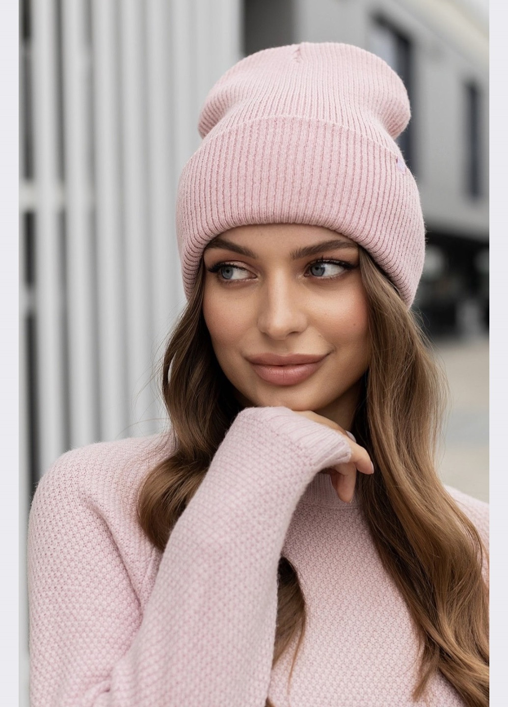 пудрова демісезонна шапка з підворотом Dressa (266622470)