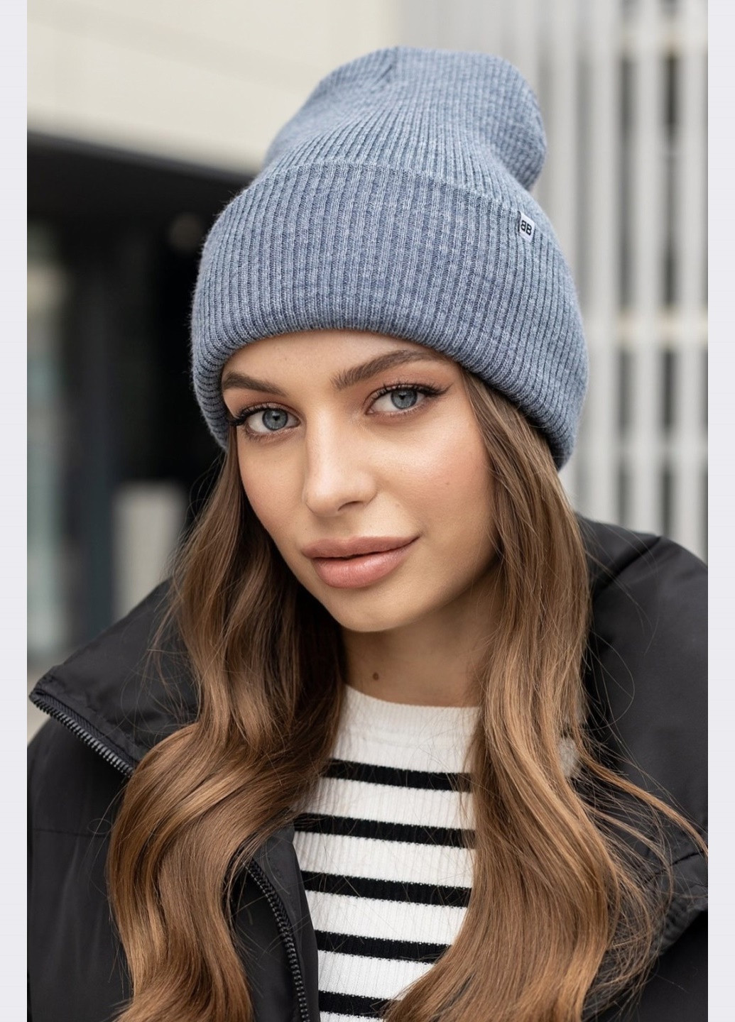 шапка синього кольору з підворотом Dressa (266622342)