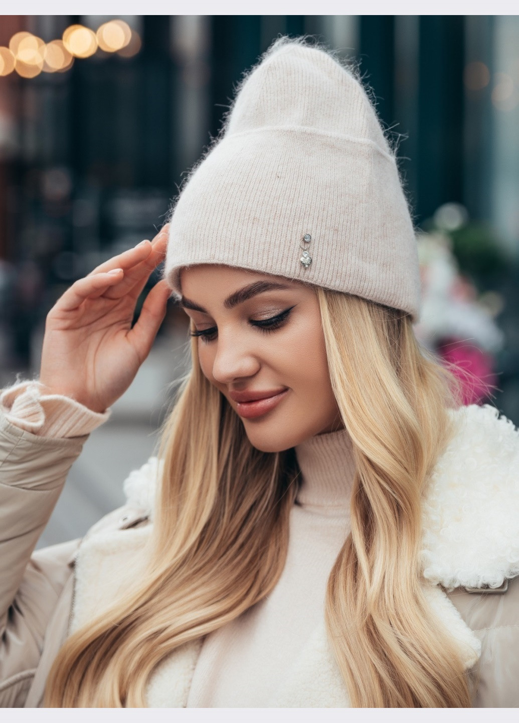 шапка-бини мелкой вязки бежевая Dressa (266622368)