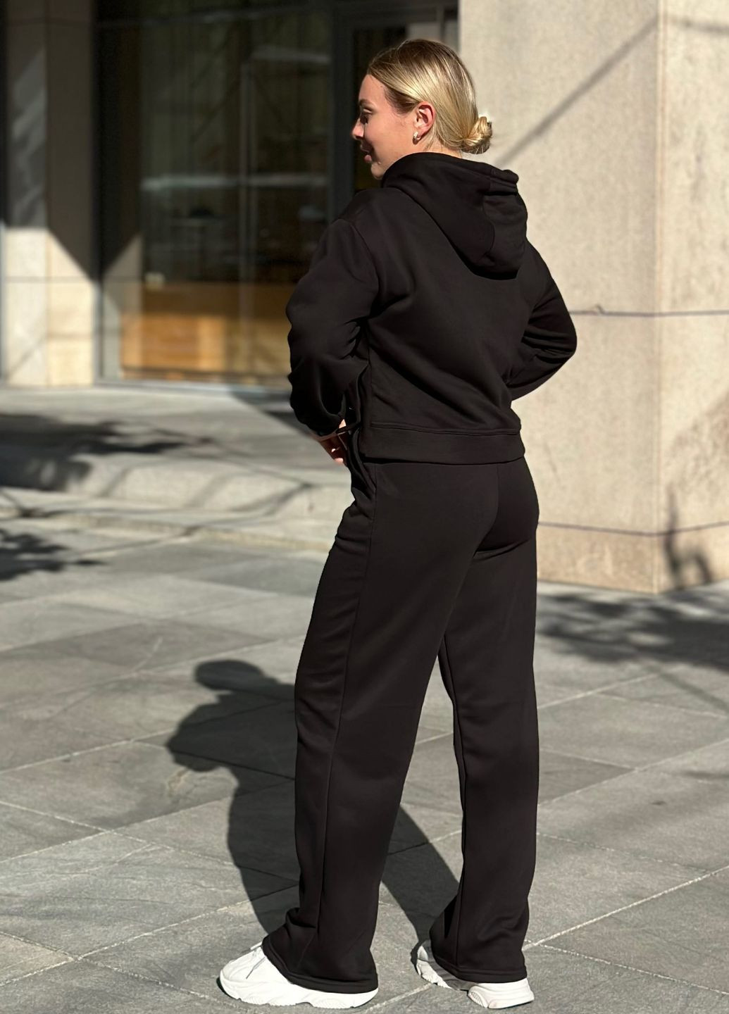 Черный костюм петля с укороченной кофтой Maritel' (266695337)