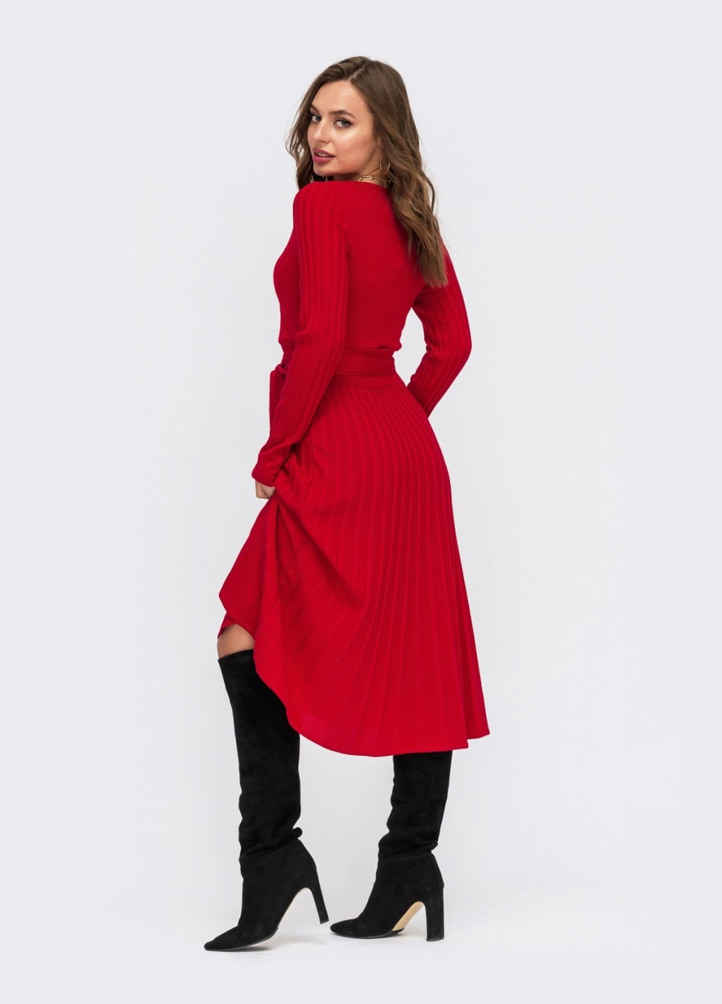 Красное вязаное платье красного цвета с юбкой-плиссе Dressa