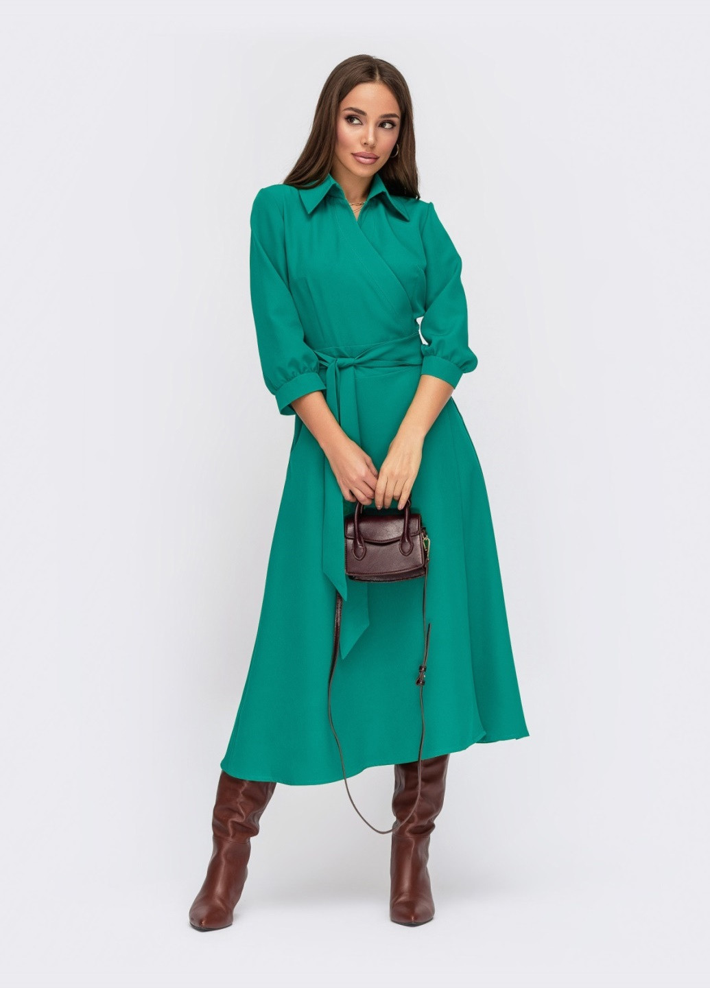 Зеленое зеленое платье на запах из крепа с отложным воротником Dressa