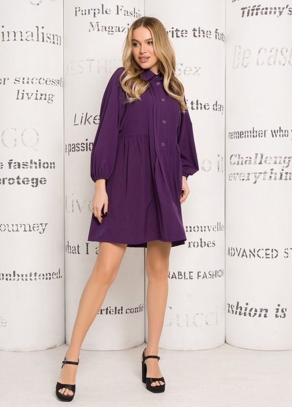 Фіолетова вільна сукня-сорочка зі складаннями ISSA PLUS (266782615)