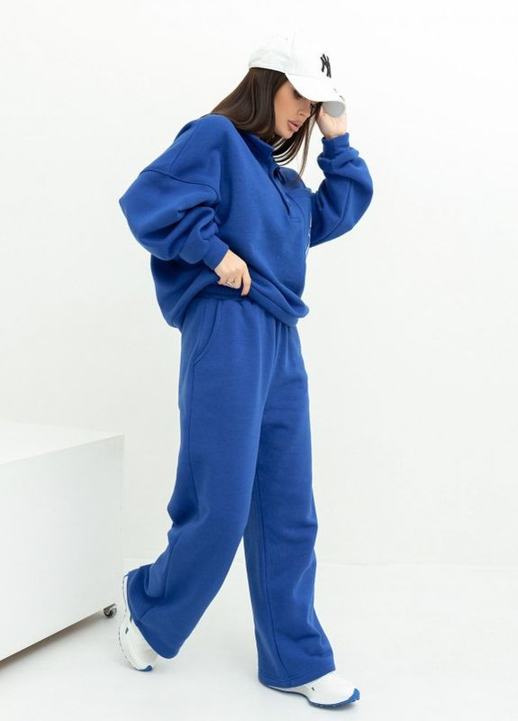 Синий свободный теплый костюм с карманом ISSA PLUS (266343961)