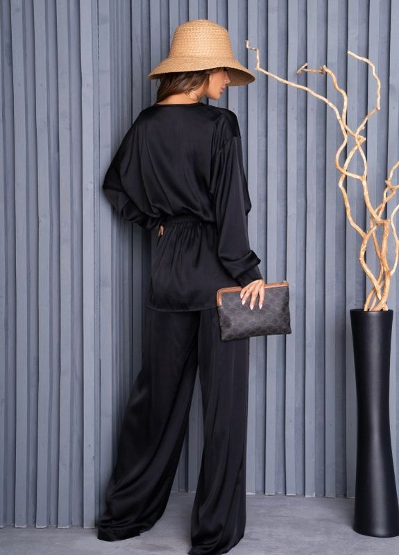 Шелковый черный костюм в пижамном стиле ISSA PLUS (266782784)