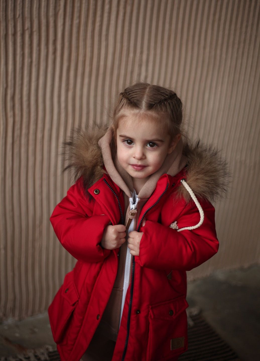 Червона зимня парка зимова куртка Little Bunny