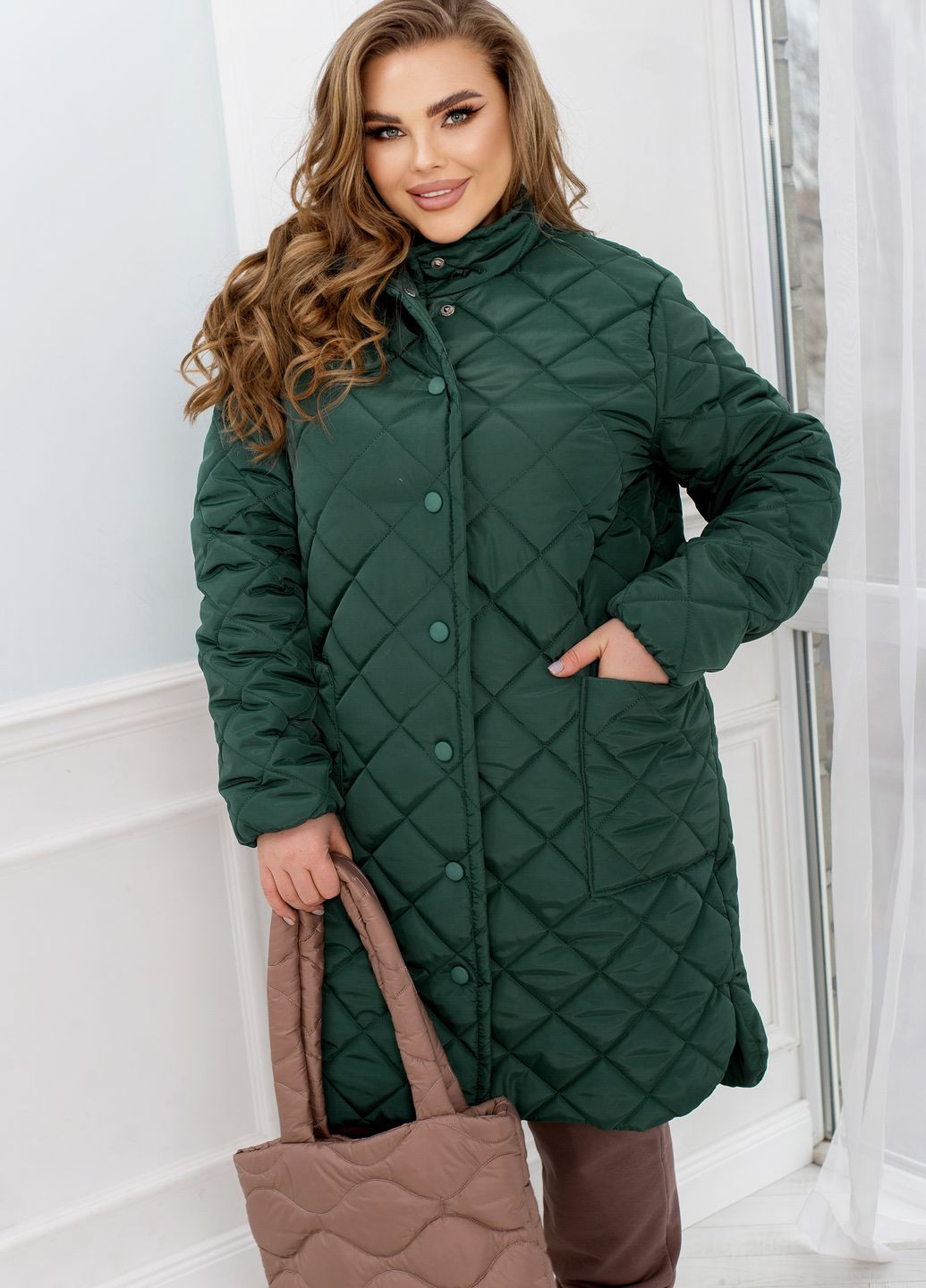 Зеленая демисезонная куртка Minova