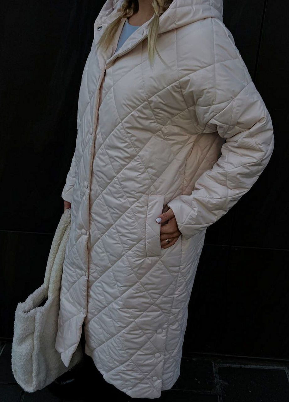 Світло-бежеве демісезонне Пальто жіноче стьобане Liton