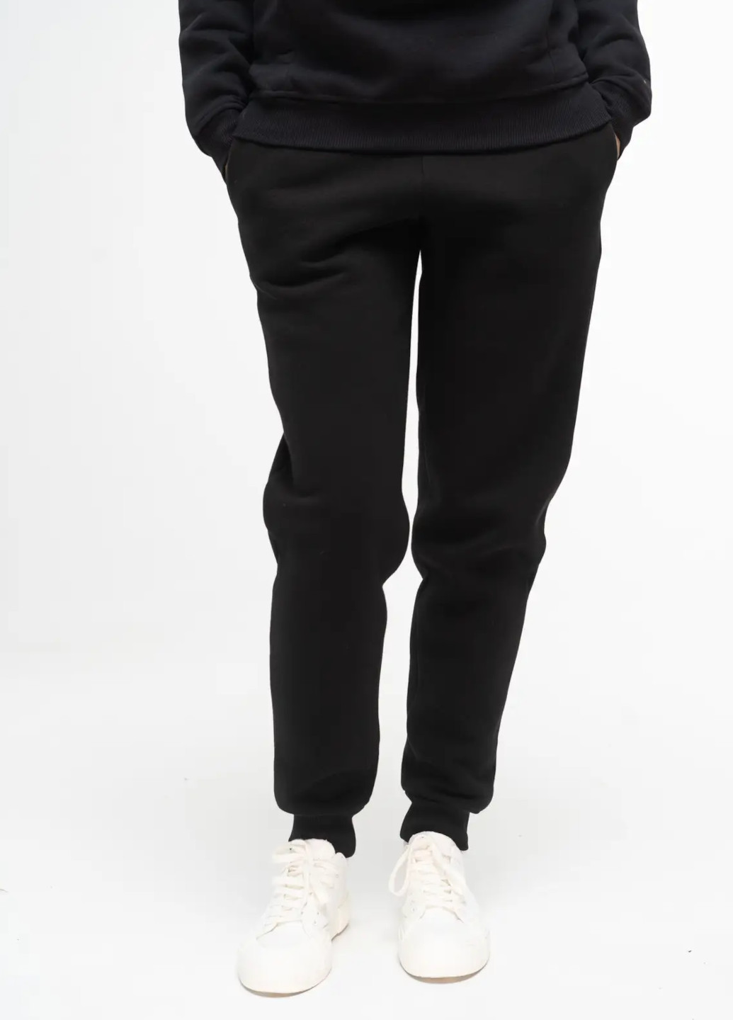 Черные кэжуал демисезонные брюки Роза