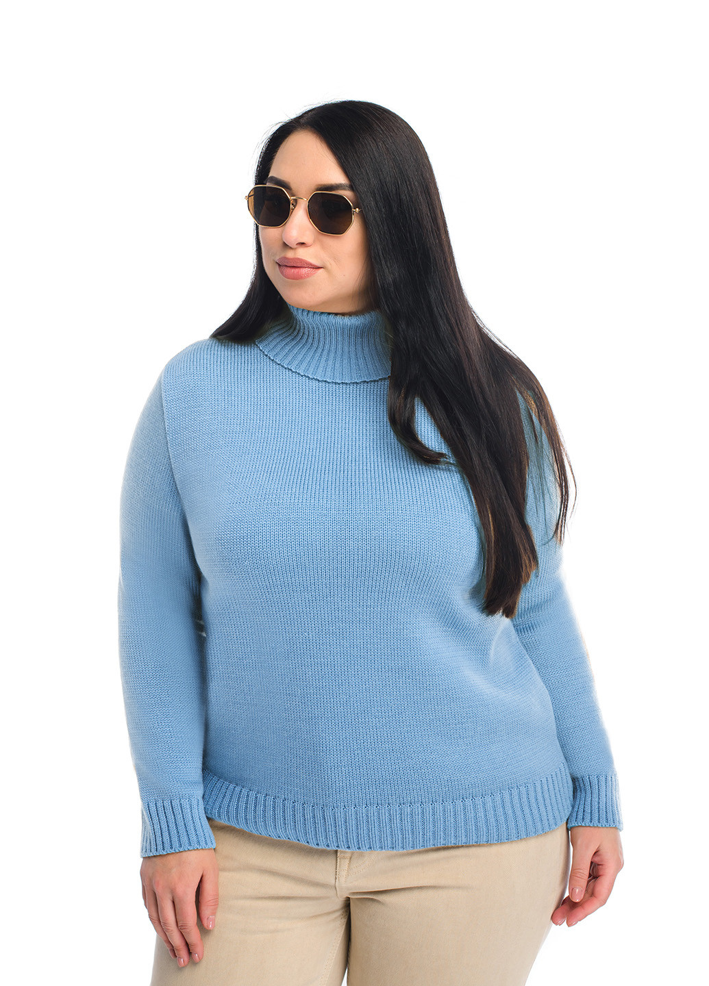 Блакитний класичний жіночий светр SVTR