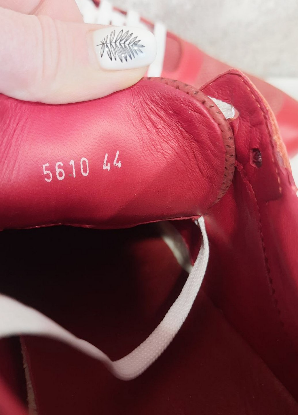 Червоні кросівки Francesco V