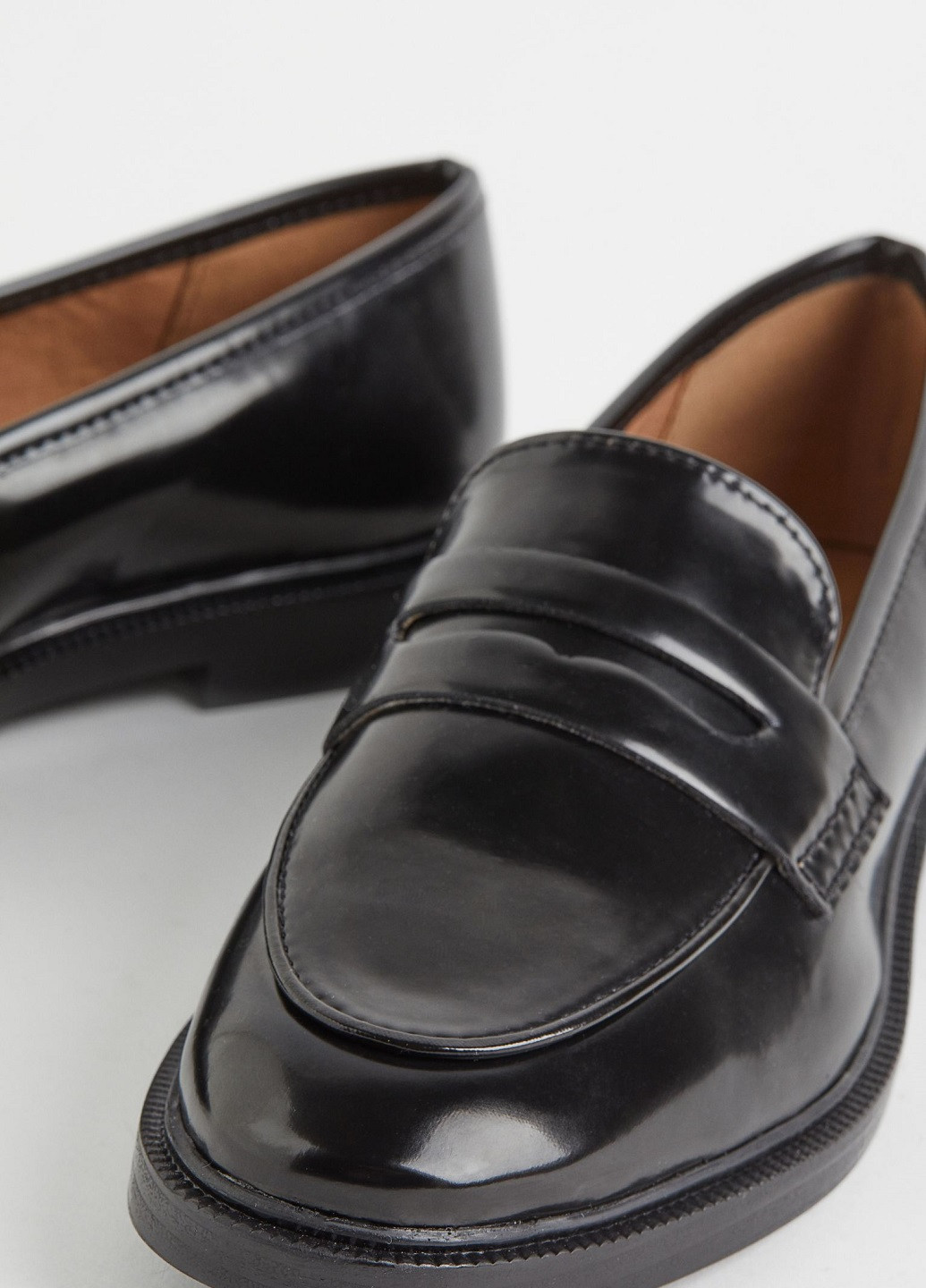 H&M Туфлі чорний з штучна шкіра, швеція — демісезон (267223779)