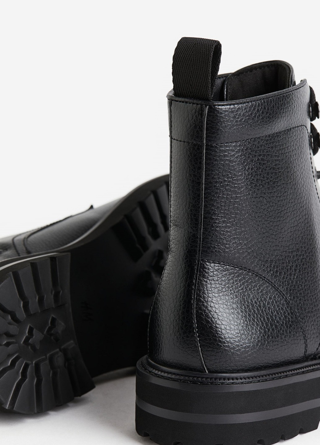 Черные осенние ботинки H&M