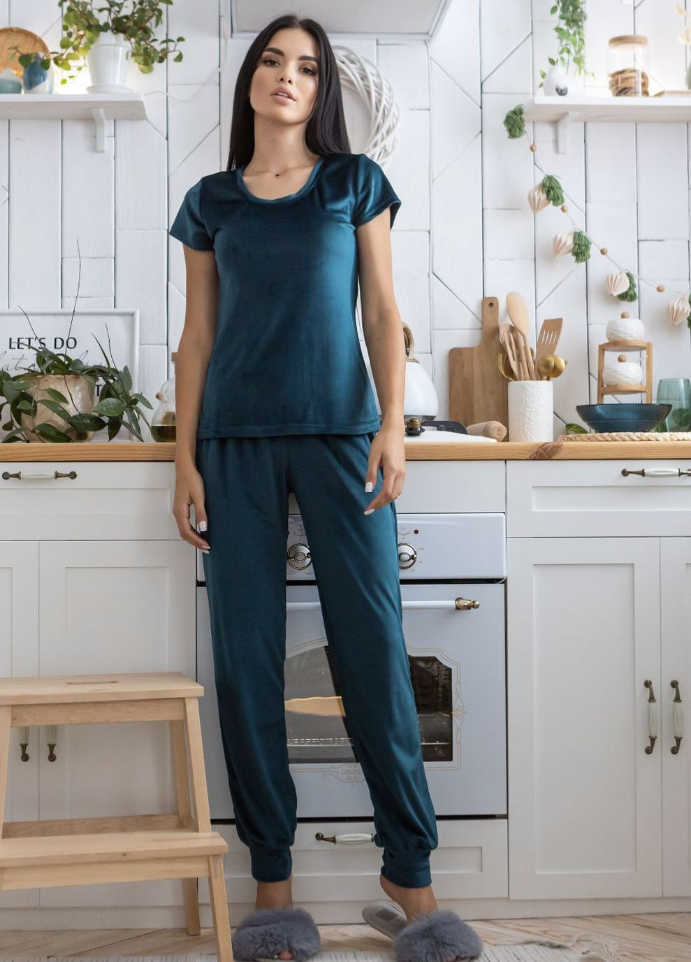 Комплект пижама велюровая с халатом Кб1580 Темно-зеленый MiaNaGreen (267315451)