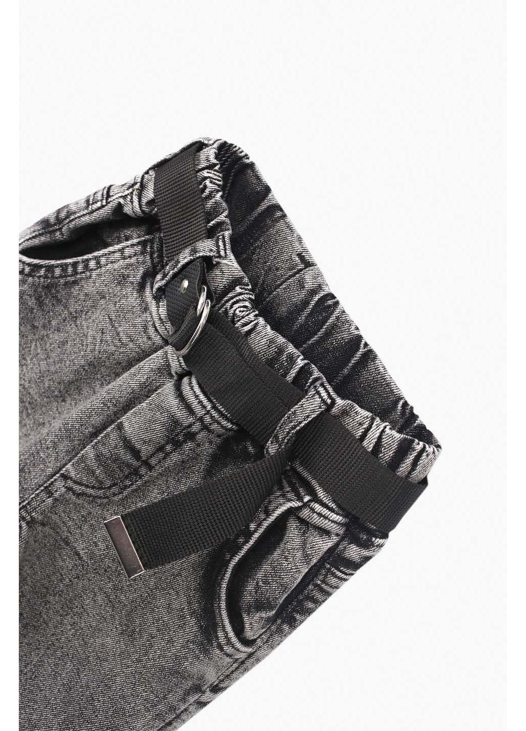 Серые демисезонные джинсы Adk