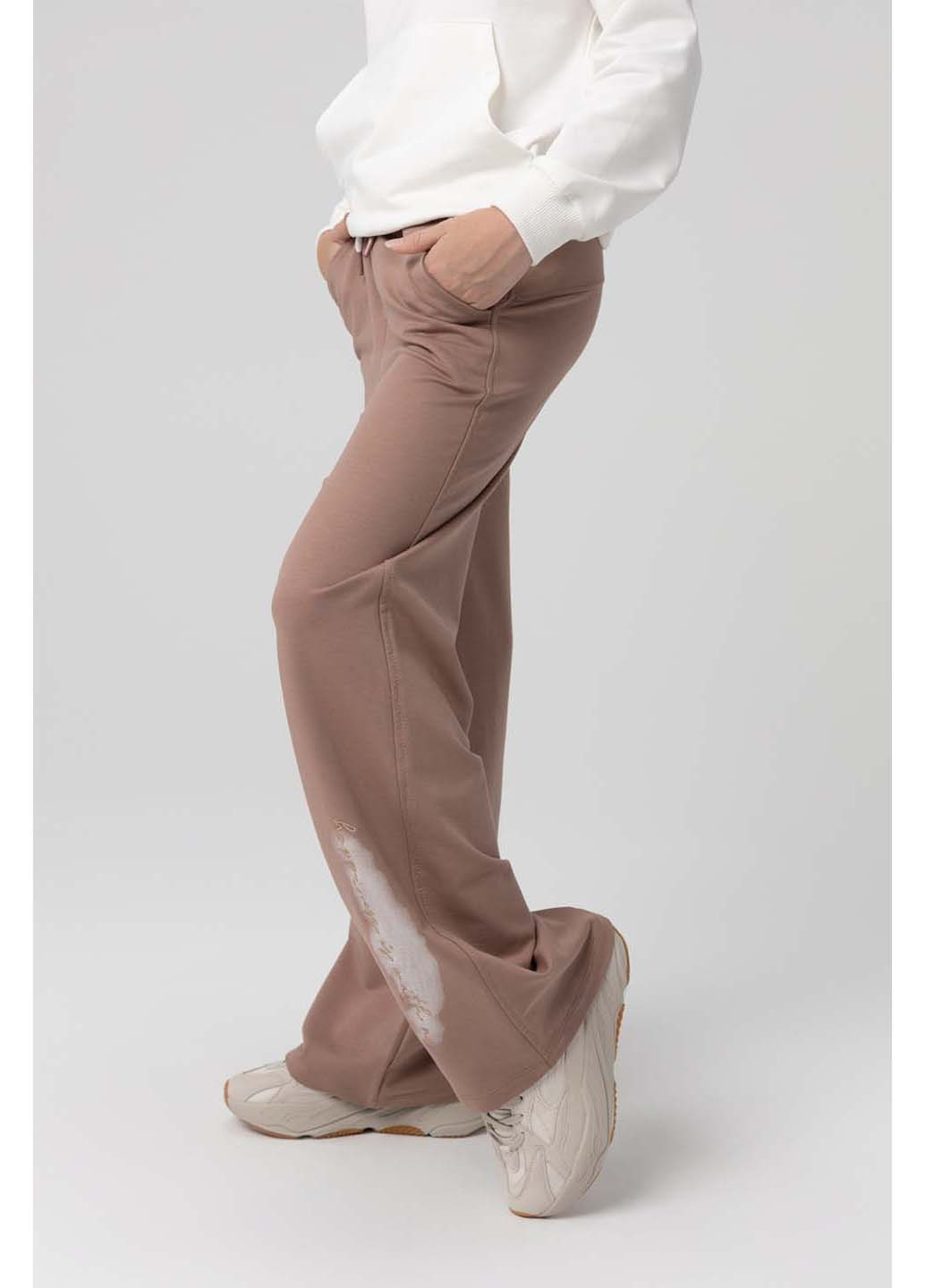 Молочный демисезонный костюмы для девочки кофта, брюки Viollen