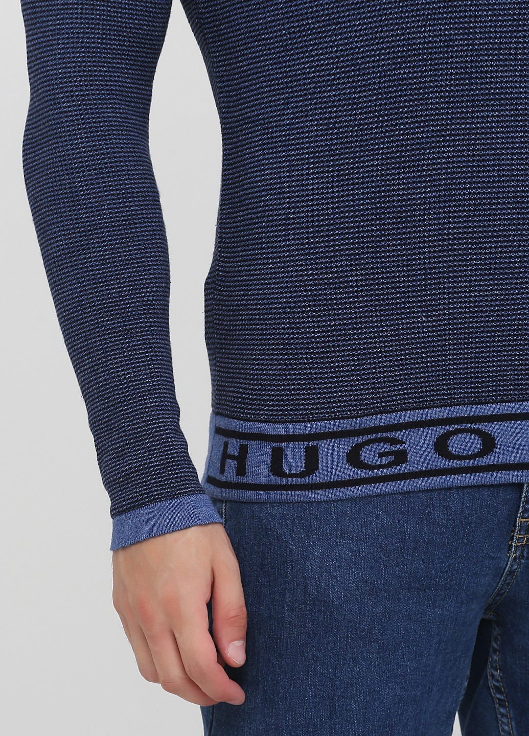 Синий демисезонный свитер Hugo Boss