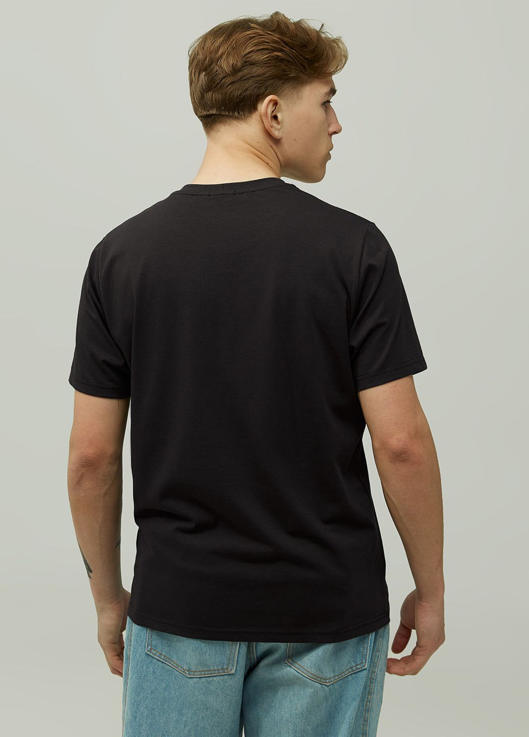 Чорна футболка іллюзія з коротким рукавом Gen