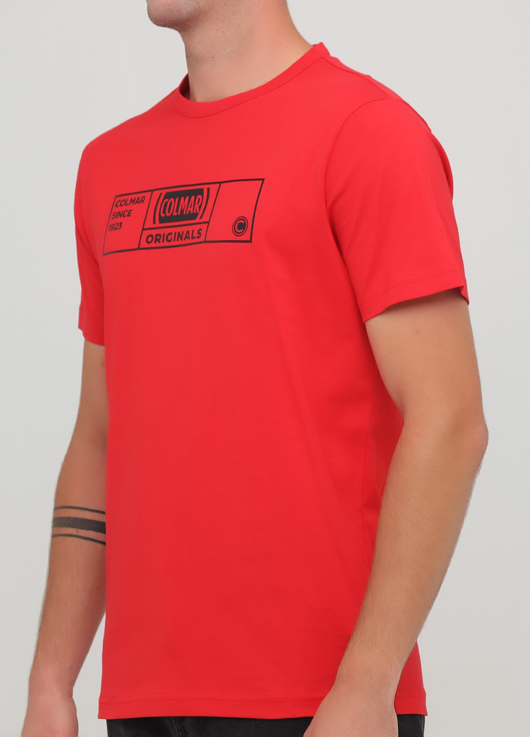 Красная футболка Colmar