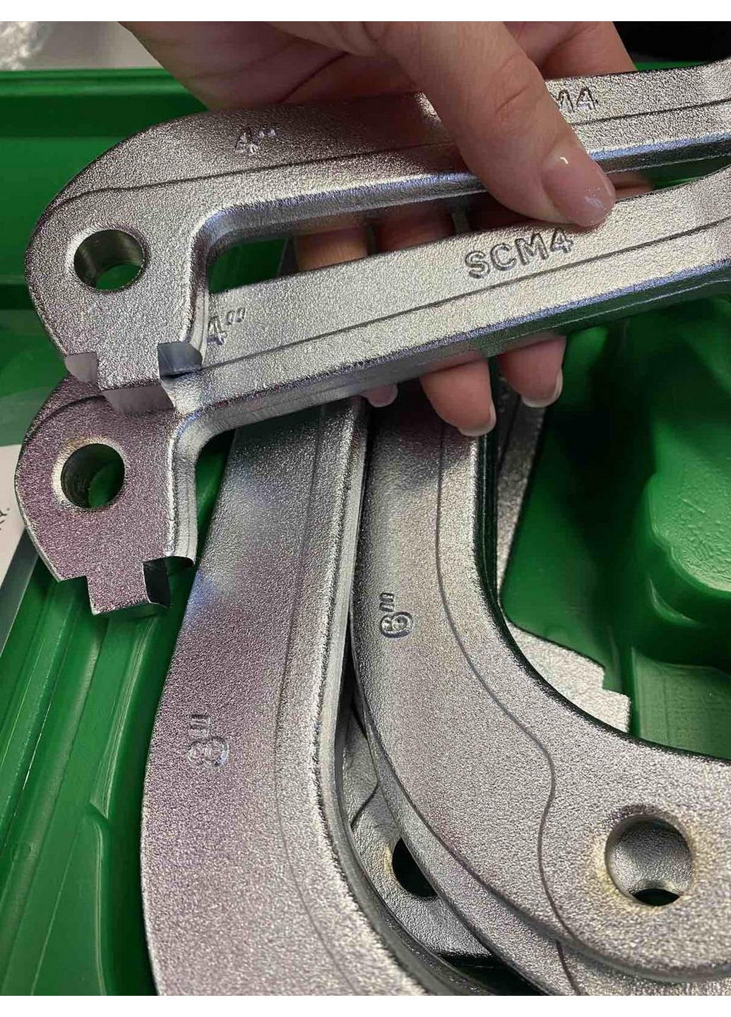 Универсальный гидравлический съемник 10т TOPTUL (267656209)