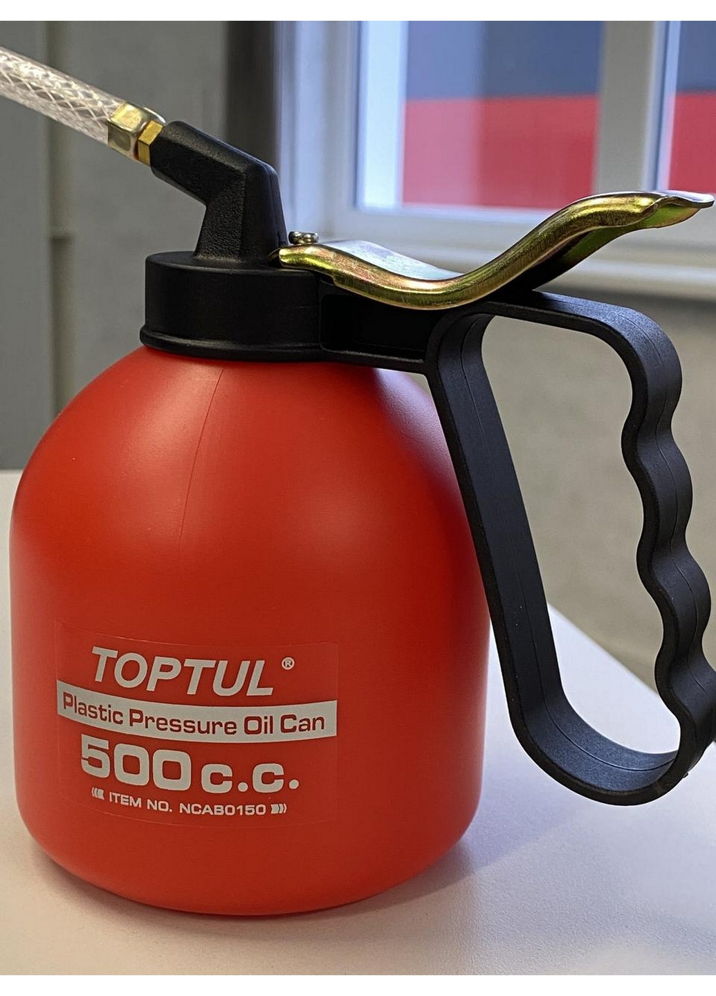 Маслёнка рычажная пластиковая 500 мл гибкий наконечник TOPTUL (267659084)