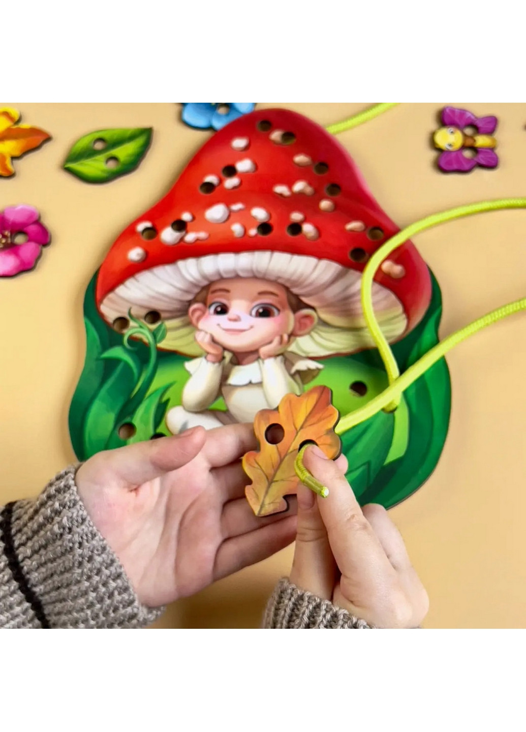 Дерев'яне шнурівка "Мухоморчик" 1х26х19 см Ubumblebees (267658658)