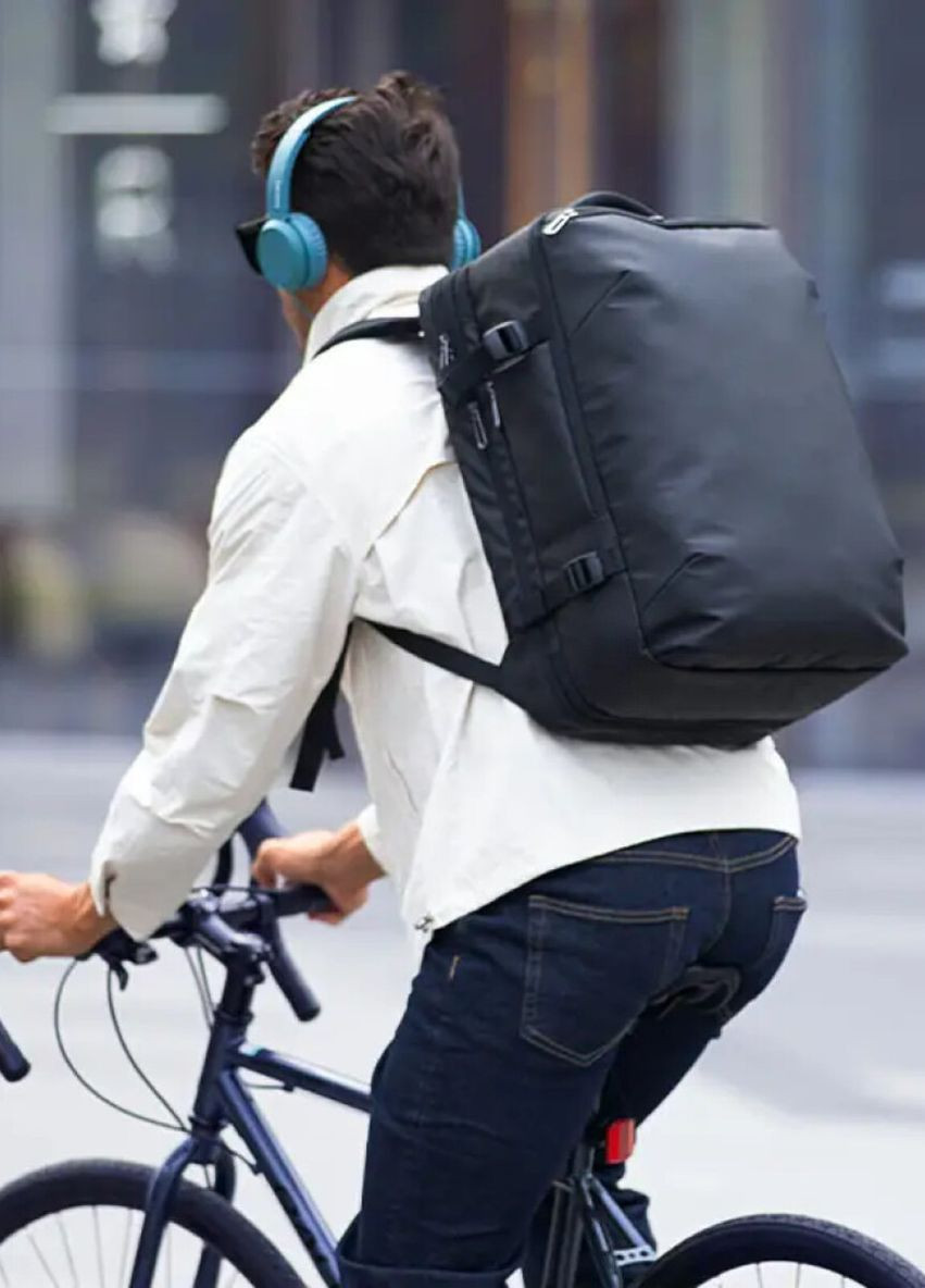 Рюкзак MR9907 для ноутбука 17,3 об'єм 34 л (MR9907-00-4161UA) Mark Ryden (267577722)