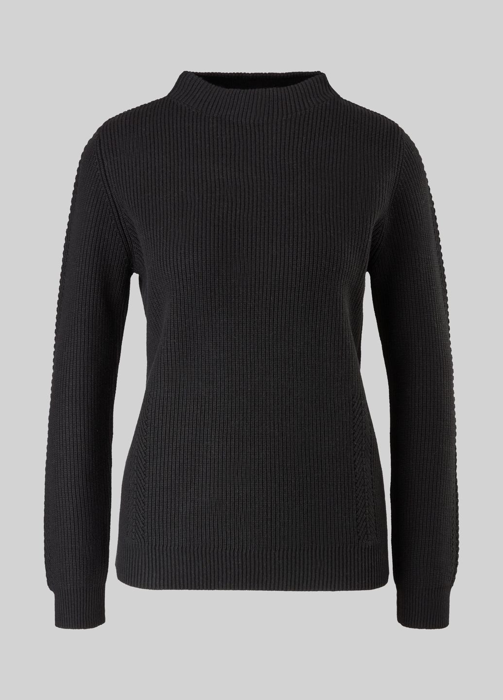 Чорний демісезонний светр S.Oliver