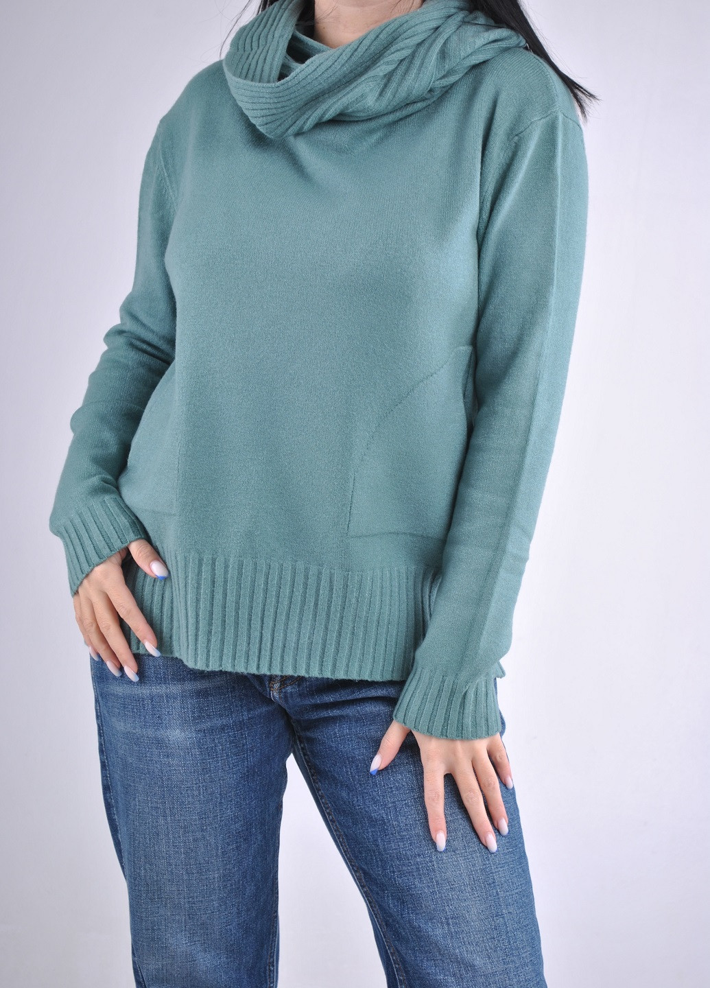 Оливковый демисезонный свитер с хомутом Wool & Cashmere